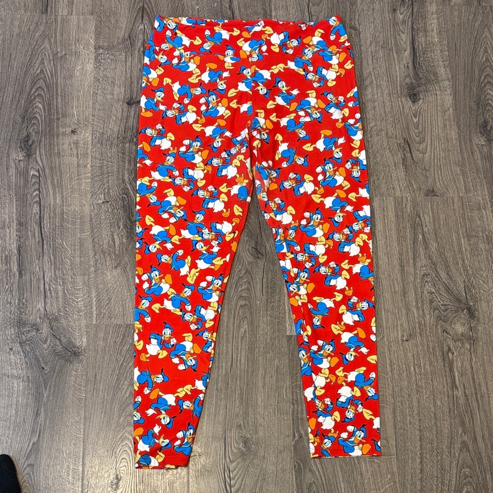 LuLaRoe Red and Blue Cartoon Print Leggings